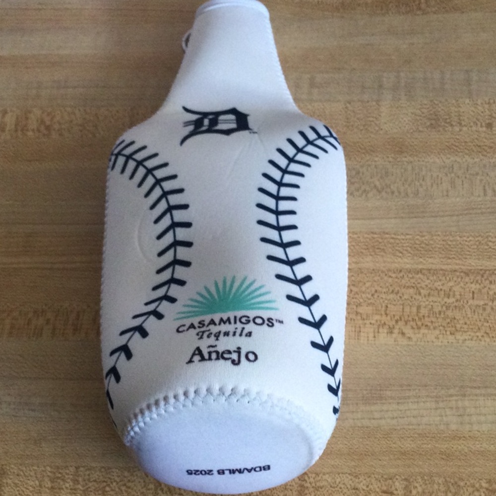 Casamigos 750 ml Tigers Bag